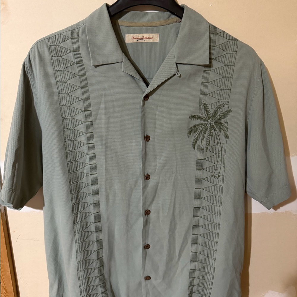 Tommy Bahama Silk Sage Green Short-Sleeve Shirt with Palm Embroidery Size Large